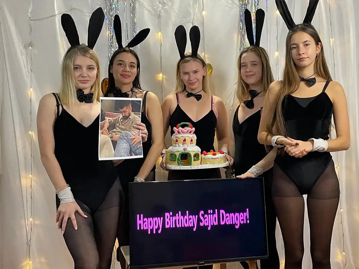Black Bunny Girls